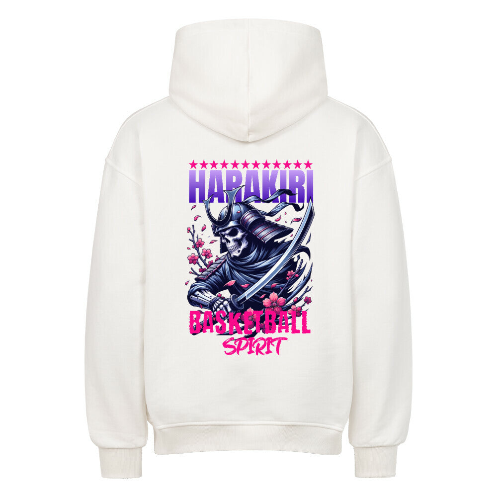 Rückansicht eines Weißen Oversized-Hoodies mit 'Harakiri Basketball Spirit' Print, der ein Samurai-Skelett mit Katana und Kirschblüten zeigt. 80% Baumwolle und 20% Polyester. 380 GMS.